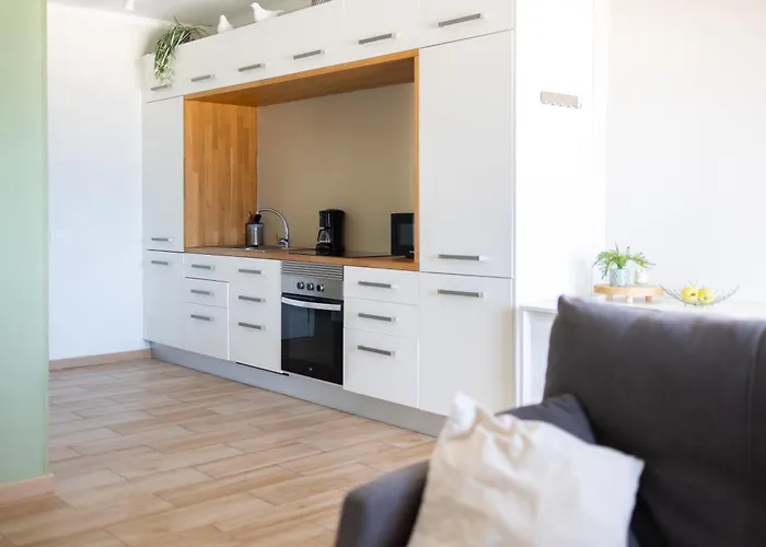 Lovely Modern With An Incredible View 아파트 *