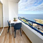 Lovely Modern With An Incredible View アパート アデヘ
