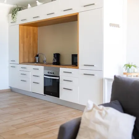 Lovely Modern With An Incredible View דירה *